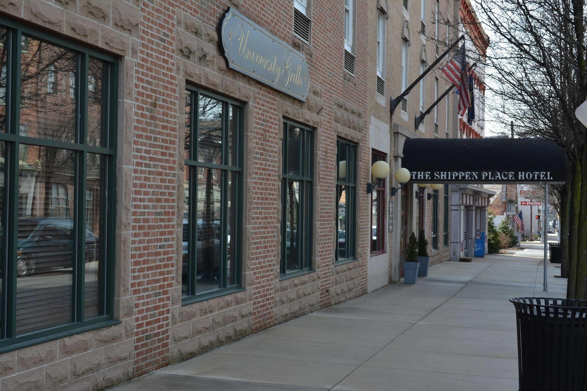 Hotel Clarion & University-shippensburg 3*